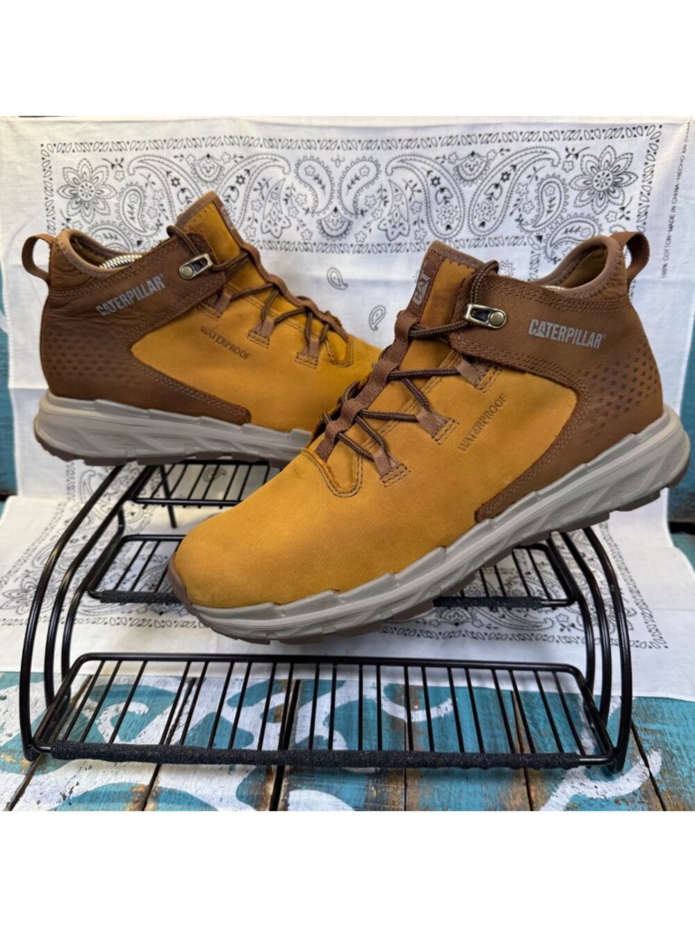 Caterpillar Stratify Waterproof P724692 Mens Brown Casual Boots EUC